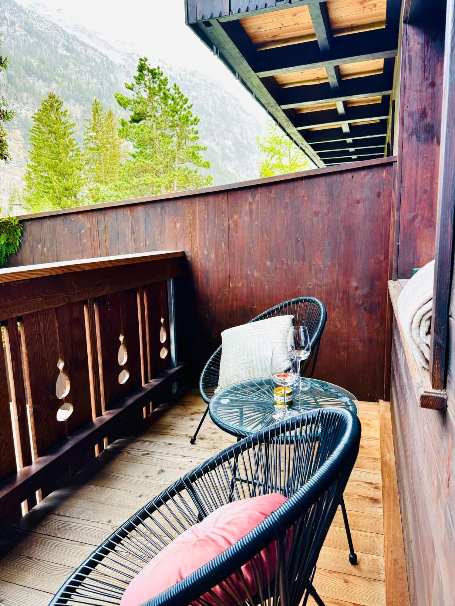 Bellevue & Classy Mountain View Apartment Кандерштег Екстер'єр фото